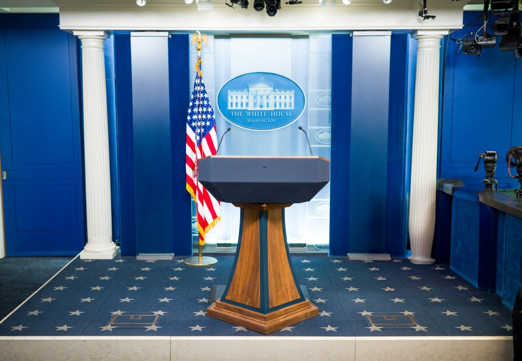 white house, unsplash, press room, nils huenerfuerst
