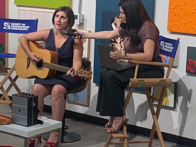 slideshow, Valeria Fernández, ALMA, SPJ, Phoenix, Fellow, Society, Joy on 4th