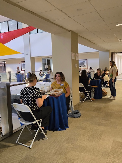 SPJ honors Phoenix chapter with award for pro development&nbsp;work