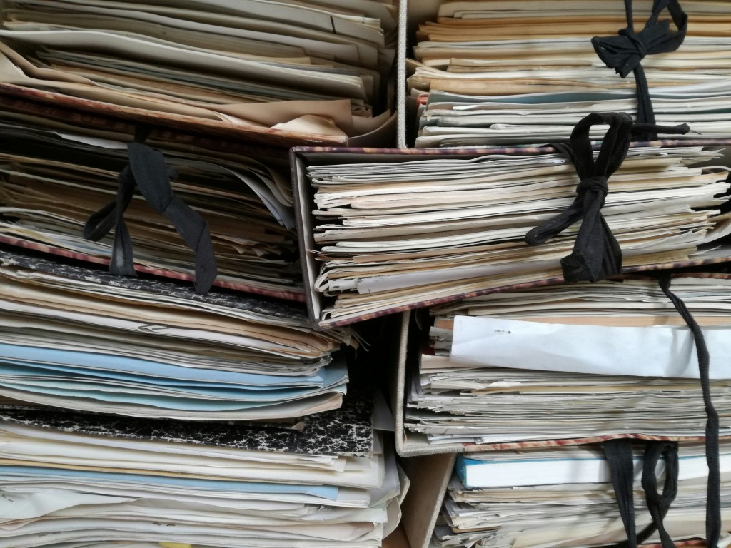 sear grayson, unsplash, public records, files
